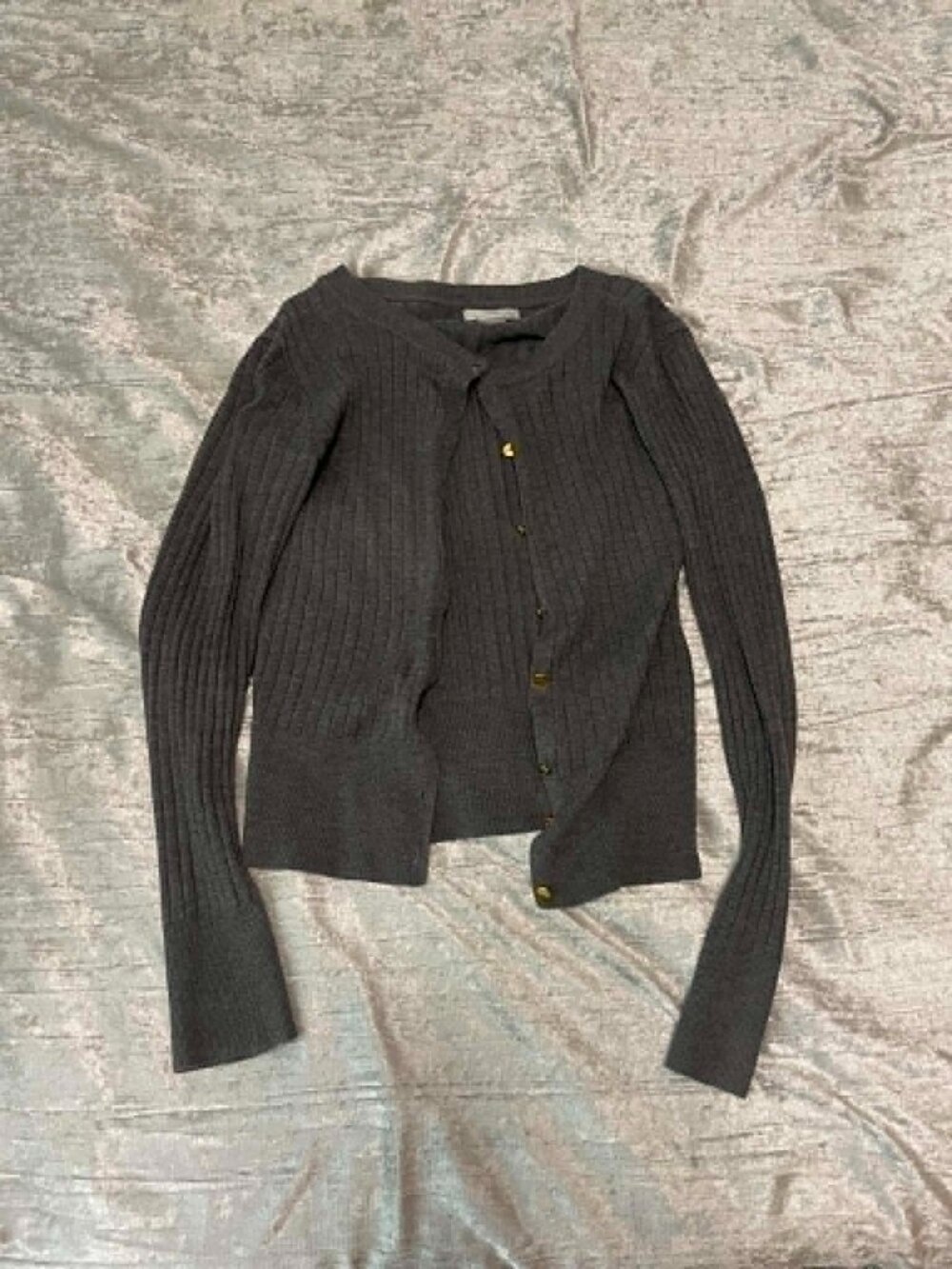 H&M grey cardigan sweater